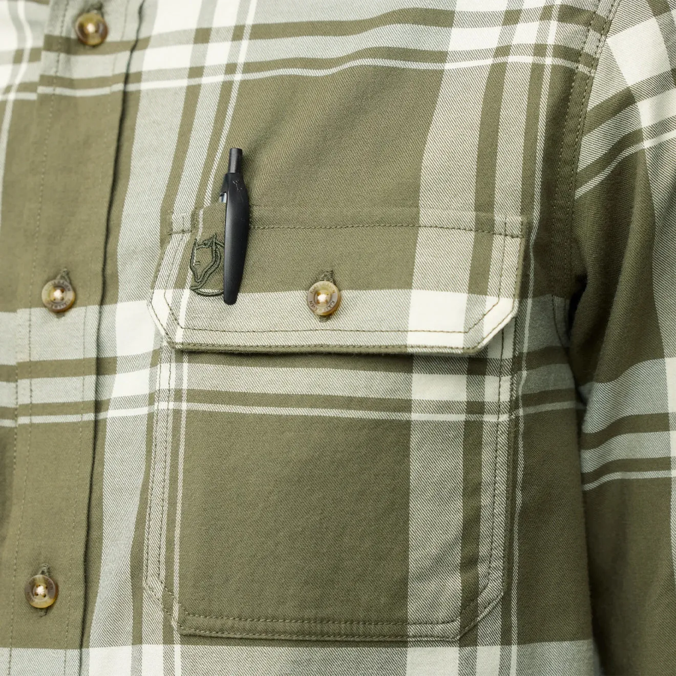 Fjallraven Ovik Lite Flannel Shirt Laurel Green / Chalk White