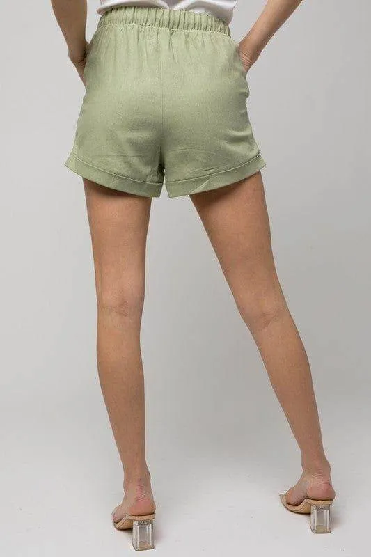 Gilli | Elastic Waist Front Pocket Roll-Up Shorts