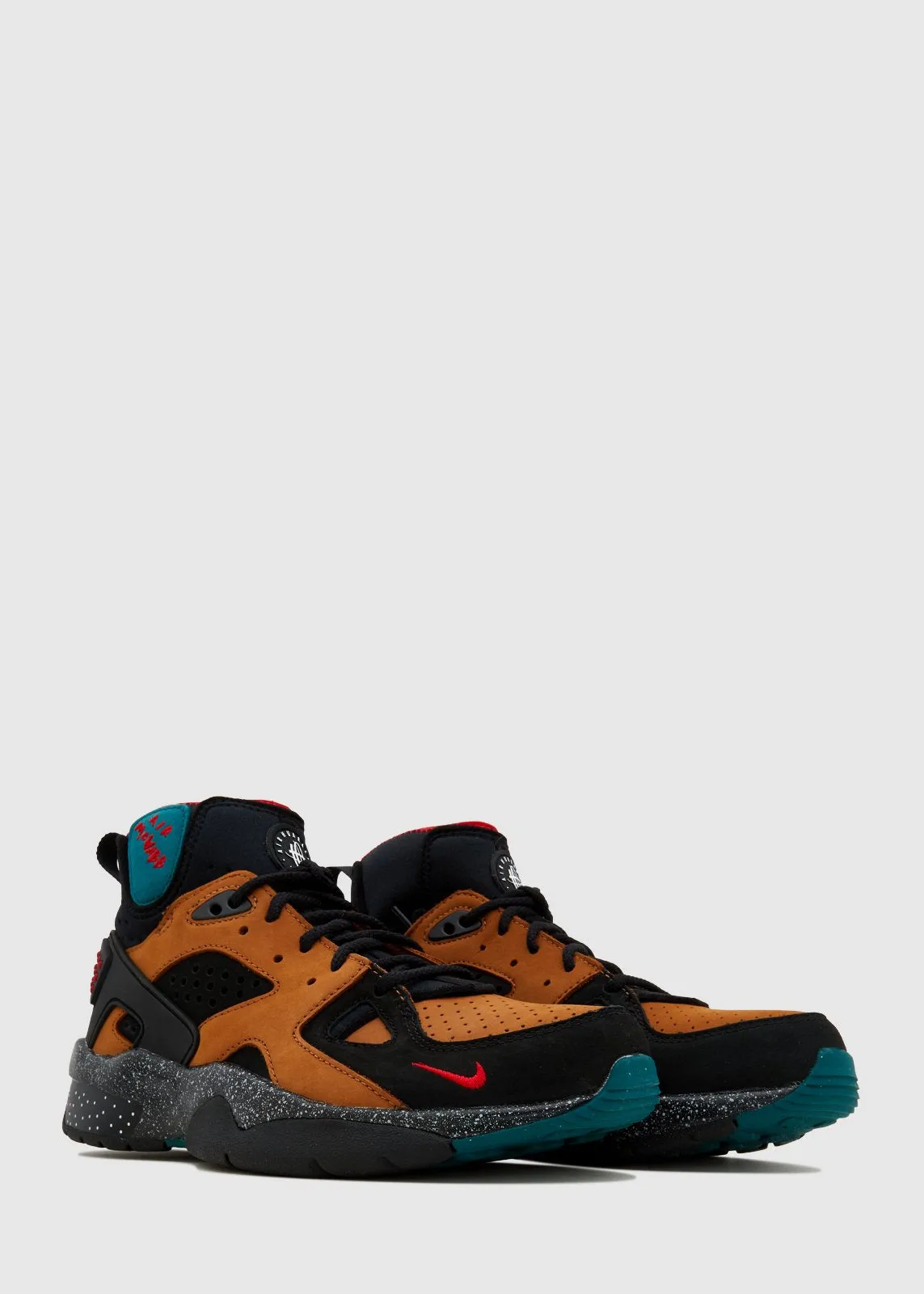 NIKE X OLIVIA KIM: AIR MOWABB [BLACK]