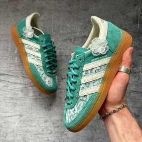 Sporty-Rich Lacey Flower Green Custom Adidas Samba